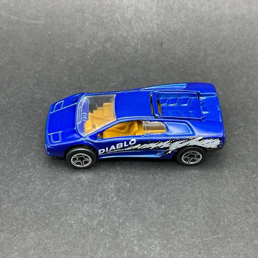 Matchbox‎ Superfast 1991 Lamborghini Diablo Exotic Car Blue Diecast 1/59 Scale
